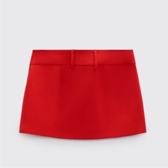 ZARA MID-RISE BELT LOOP MINI SKIRT
RED SIZE XS - Picture 3 of 5